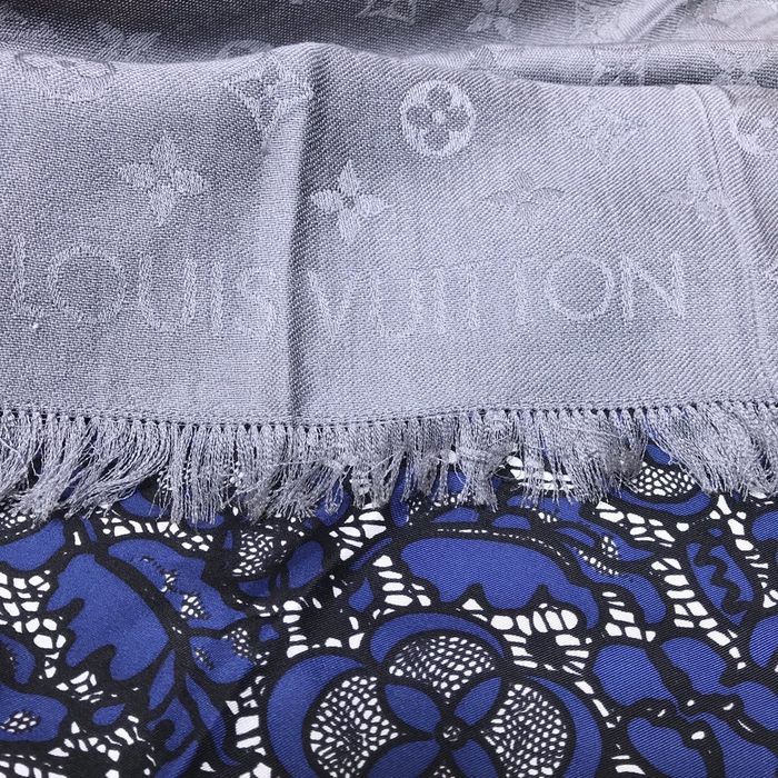 Louis Vuitton Scarf LV00058